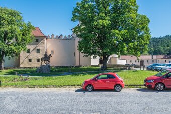 Na predaj objekt na podnikanie v centre Kažmarku - 8