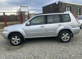 Nissan X-Trail 2,2 Elegance 4X4 TAŽNÉ 100kW nafta manuál - 8