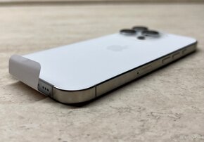 iPhone 16 Pro 1TB White Titanium (nový) - 8