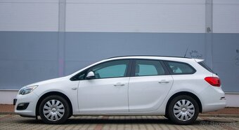 Opel Astra Sport Tourer ST 1.6 CDTI Start/ Stop Enjoy// - 8