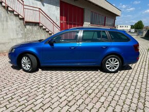 Škoda Octavia Combi 2.0 TDI Elegance - 8