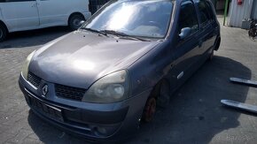 Lacno rozpredám Renault Clio II 2001-2008 na náhradné diely - 8