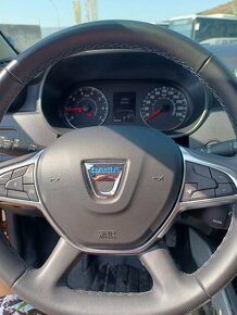 Dacia Duster TCe 90 vybava Prestige ako nove 13000km - 8