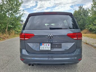 Volkswagen Touran - 8