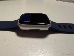  Apple Watch 8 41 mm strieborné - 8