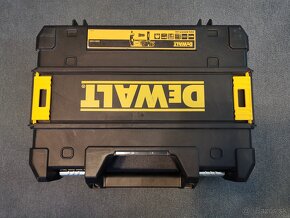 dewalt vŕtačka - 8