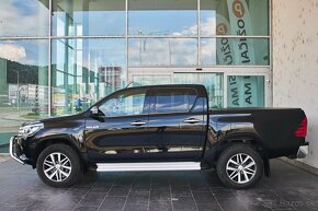 Toyota Hilux DC 2.4 I D-4D Adventure A/T - 8