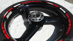 Kolesa (rafky) na Ducati Monster 695 - 8
