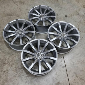 Originál Volkswagen Monterey disky 5x112 R18 ET44 - 8