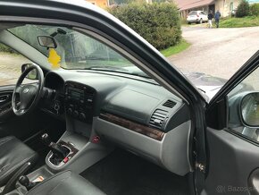 Suzuki Grand Vitara 2,0 TD FreeStyle - 8