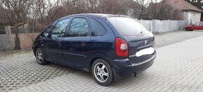 Citroen Xsara Picasso 2.0 HDI - 8