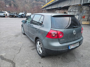 VW Golf 5 2.0 tdi - 8