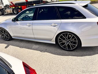 Audi RS6 Avant 4.0 V8 TFSI Performance Quattro - 8