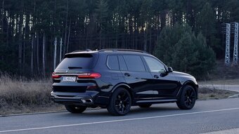 ZNIŽENÁ CENA BMW X7 40i, m-packet, 7 miestne, odpočet DPH - 8