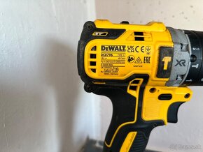 DeWALT DCD796 Akumulátorová bezuhlíková príklepová vŕtačka - 8