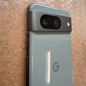 Google Pixel 8 8/256GB Hazel - 8