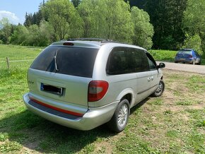 Chrysler Grand Voyager 2,5CRD - 8