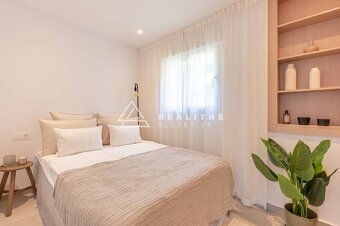 Španielsko, Penthouse , La Quinta, Benahavis - 8