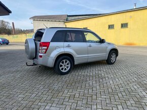 Suzuki vitara 2.0 i 4x4 ,r.v2006,tazne - 8