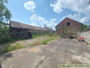 Pôvodný dom na rozľahlom pozemku len 6 km od Štúrova v obc - 8