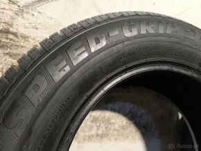 215/65 R16 Zimné pneumatiky Semperit SpeedGrip 4 kusy - 8