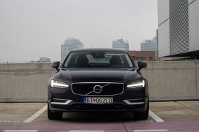 Volvo S90 D4 2.0L Drive-E Momentum A/T - 8