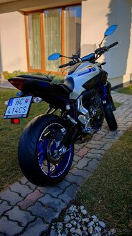 Yamaha MT 07 - 8