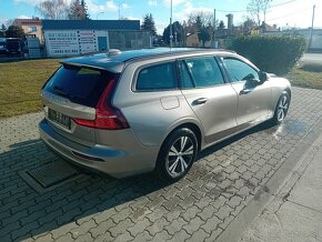 Volvo V60 D3 Momentum AUT DPH - 8