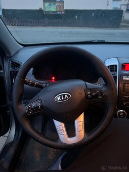 Kia ceed sw 2011 1.6 crdi 85kw D4FB - 8