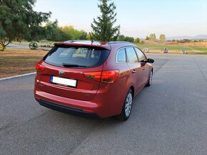 KIA Ceed 1.6 CRDI - 8