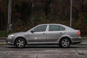 Škoda Octavia 1.8 TSI Ambiente - 8