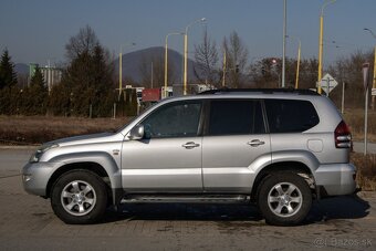 Toyota Land Cruiser 3.0 D-4D Lux A/T - 8