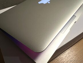 MacBook Air 2017 - 8