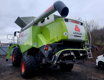 Claas Lexion 600 - 8