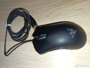 RAZER - 8