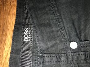 NOVÉ HUGO BOSS originál pánske nohavice w34/l34 - 8