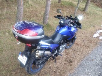 Suzuki 650V-Strom - 8