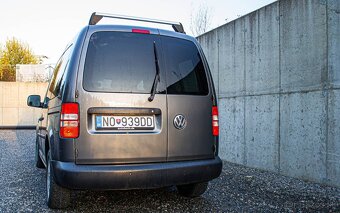 Volkswagen Caddy 1.6TDI 75kW M5 - 8