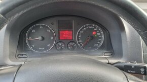 Volkswagen Golf 5 1.9 Tdi - 8