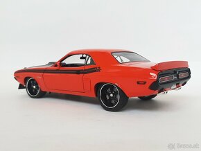 1:18 - Dodge Challenger R/T Fireball (1971) - ACME - 1:18 - 8