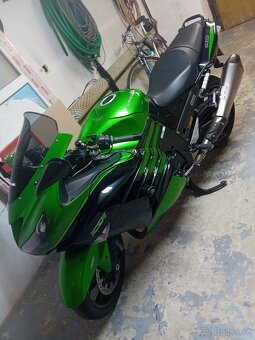 KAWASAKI ZZR 1400 - 8