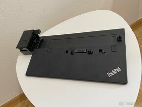 Predám dokovaciu stanicu na notebooky Lenovo Thinkpad Pro - 8