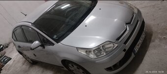 Citroen C4 1.6 hdi - 8