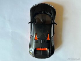 1:18 autoart bugatti veyron SS world record ed - 8