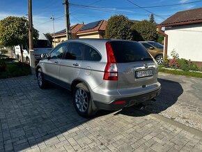 Honda CR-V 2.2 CDTi - 8