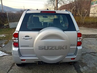 Suzuki Grand Vitara 1.9 DDIS 4x4 Model 2012 - 8