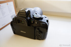 Nikon D5100 kit s 18-105mm VR - 8