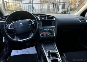 Citroën C4 1,6 i Exclusive , Panorama benzín automat 115 kw - 8