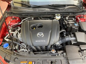 Mazda 3 SKYACTIV G 2.0 - 8