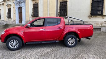 Mitsubishi L200 Triton - 8